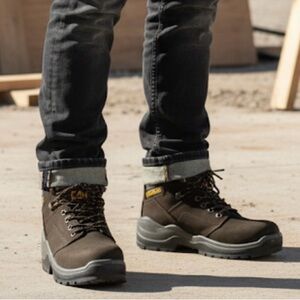 Caterpillar Striver Steel Toe Work Boots, Men's size 8, Black Yellow